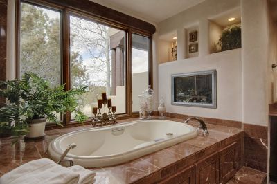 Luxurious Master Bath