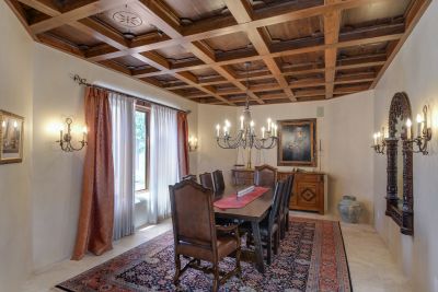 Formal Dining w/Wood Coffered Ceilings