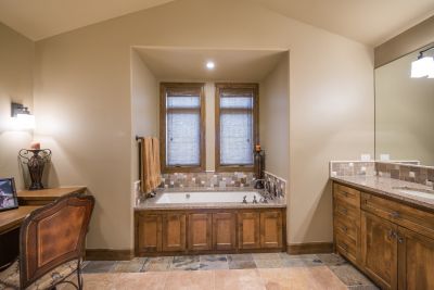 Master Bath Tub with Vanity Area to the Left