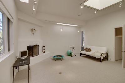 Guest House/Studio Main room