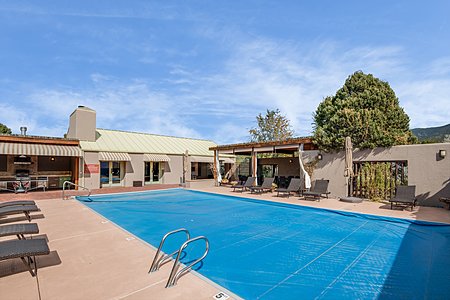 Pool at Los Caminitos Club House