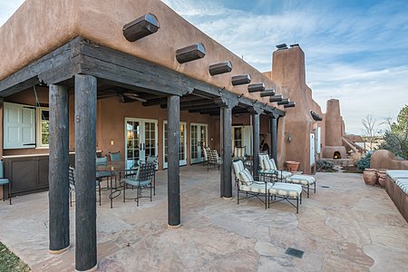 Spacious Outdoor Portal, Kiva Fireplaces and Stairwell to Roof-top Patio