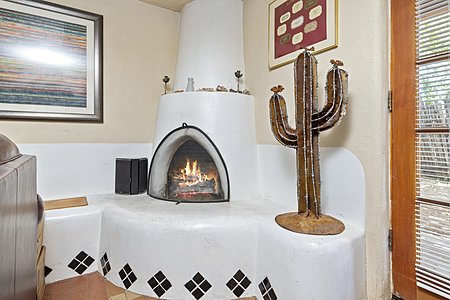 Kive Fireplace at Guest House