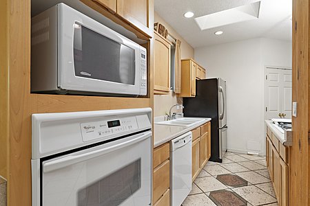 Whirlpool self-cleaning oven 