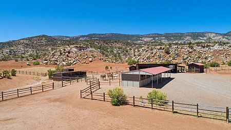 Hores stables and corral area