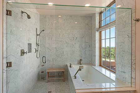 Wet Room in the Owners' Bathroom
