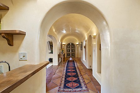 Diamond Plaster Arches at Entry Hallway