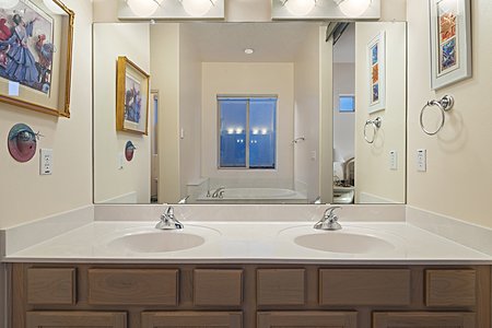 Double sinks in owners suite