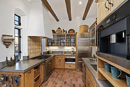 Fabulous kitchen!!