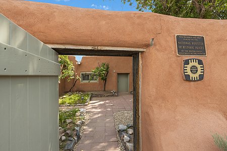 Front Entry & Historical Designation of Residence
