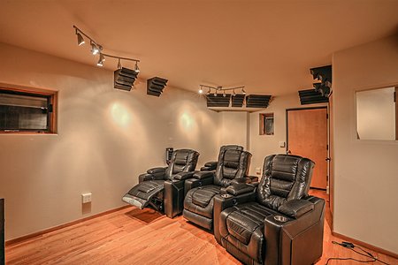 Recording Studio/Home Theatre 