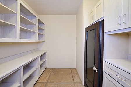 Butler's Pantry/Mudroom