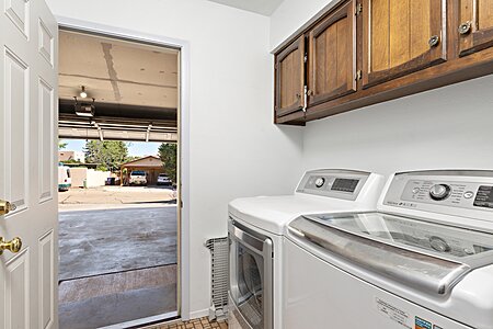 Laundry Room with access to 2 Car Garage