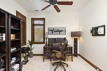 Master Suite Office 