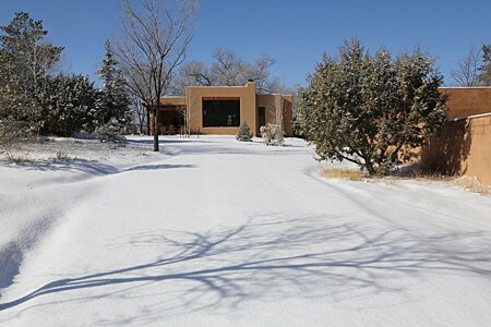 Fun for sledding in winter!...the studio/guesthouse!