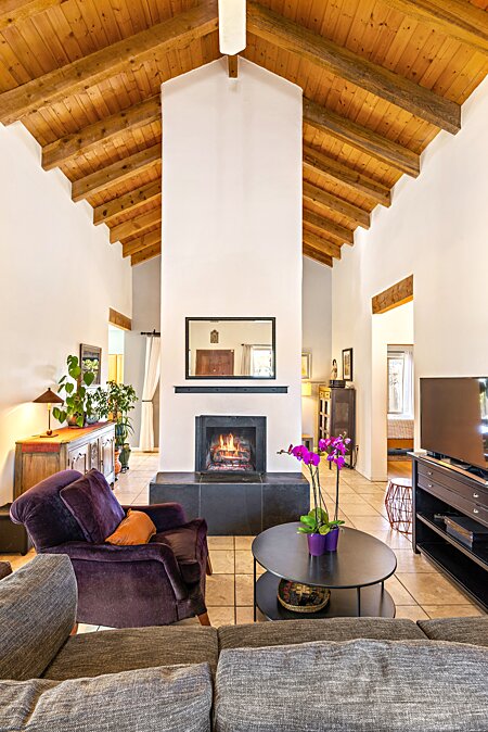 Elegant, comfortable, glamorous living room!