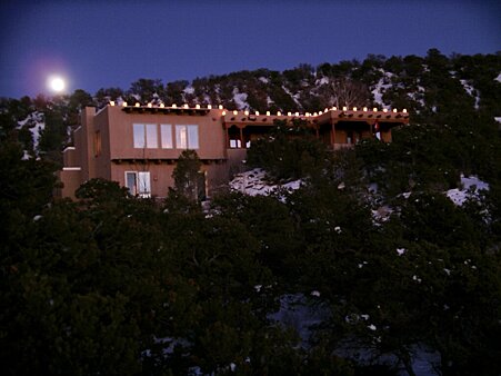The moon rise over Camino Amor