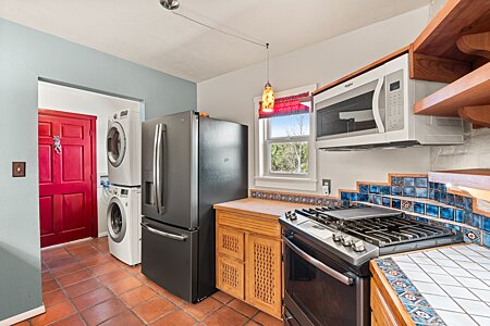 Kitchen Transition to Laundry Room