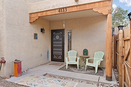 Enjoy the private front yard Portal