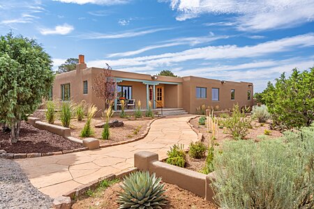 Property has Flagstone Pathways...