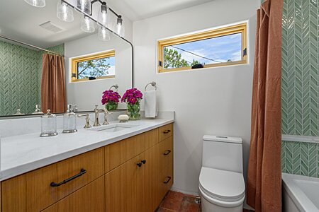 Casita Bathroom