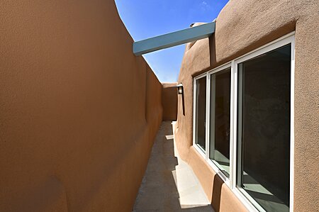 Walkway around house