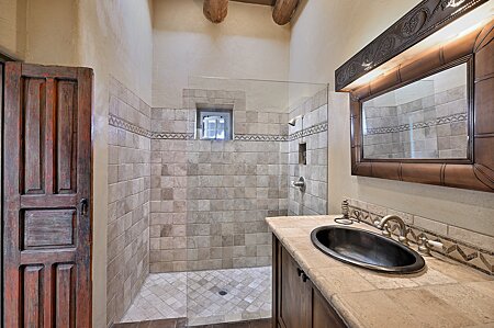 Guest Casita Bathroom