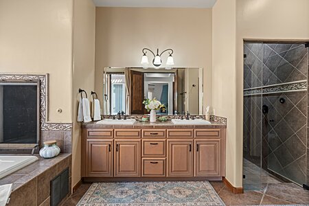 Master Bath Fireplace, Vanity & Steam Shower