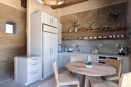 Guesthouse kitchen...efficient and glamorous!