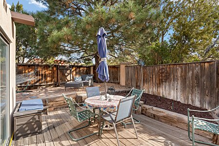 Deck off of kitchen